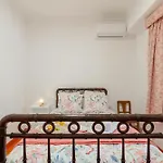 Hostwise - Quiet & Modern With Pool & River *
