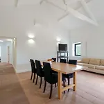 Hostwise - Quiet & Modern With Pool & River * Tábua