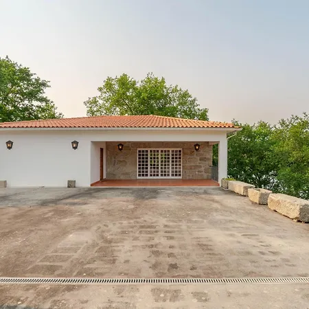 Hostwise - Quiet & Modern With Pool & River Σπίτι διακοπών *