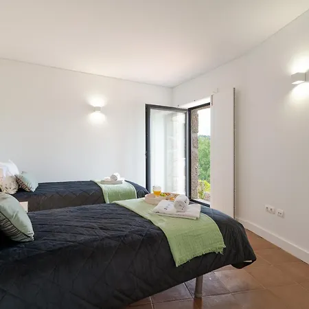 Hostwise - Quiet & Modern With Pool & River Σπίτι διακοπών Tábua