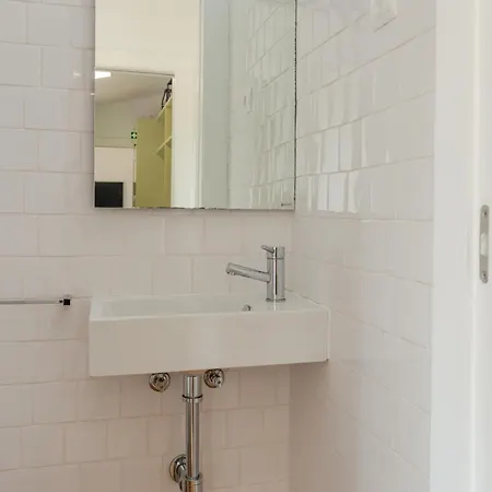 Hostwise - Quiet & Modern With Pool & River * טבואה