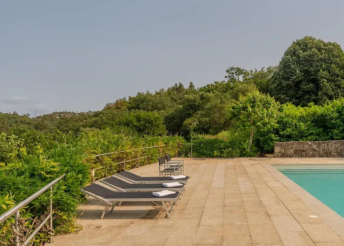 Holiday home Hostwise - Quiet & Modern With Pool & River Tabua (Coimbra)