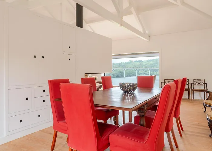 Holiday home Hostwise - Quiet & Modern With Pool & River *